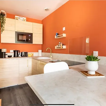 Le 102, Maison Avec Terrasse Et Parking Gare De