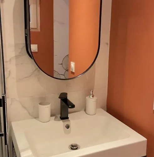 شقة Le 102, Maison Avec Terrasse Et Parking Gare De روان