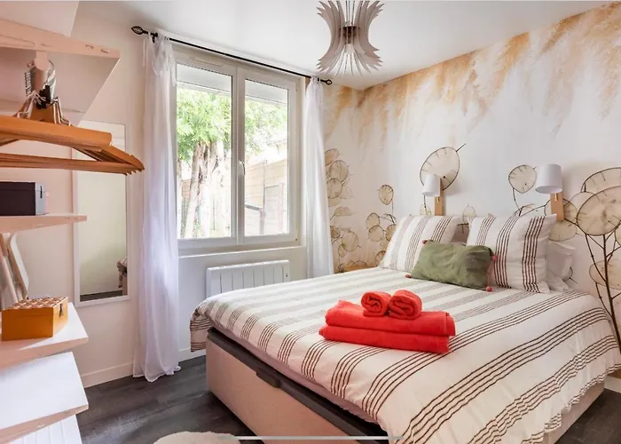 Apartman Le 102, Maison Avec Terrasse Et Parking Gare De Rouen