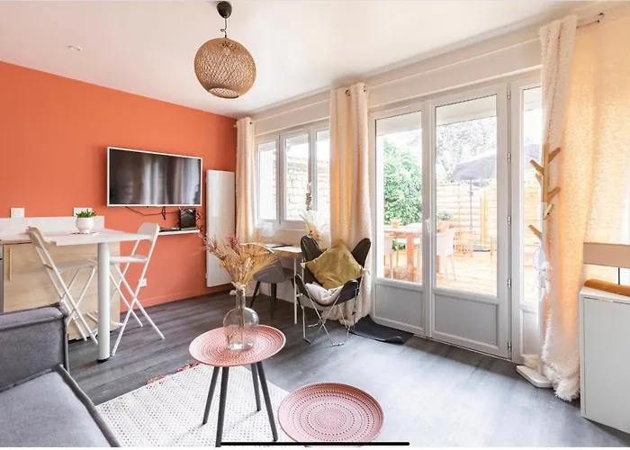 Le 102, Maison Avec Terrasse Et Parking Gare De Apartman