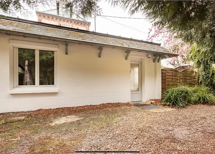Apartman Le 102, Maison Avec Terrasse Et Parking Gare De